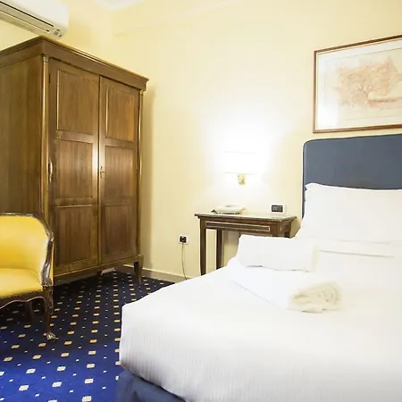 Otel Napoleon 4*