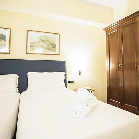 Hotel Napoleon 4*
