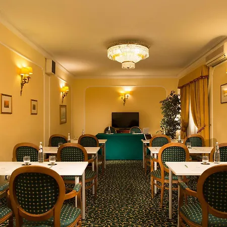 Napoleon Hotel 4*