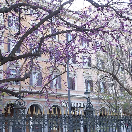 Hotel Napoleon 4*