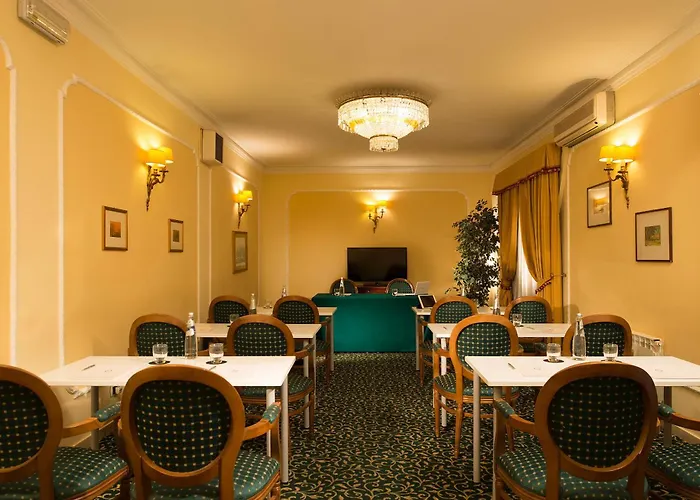 Napoleon Hotel 4*