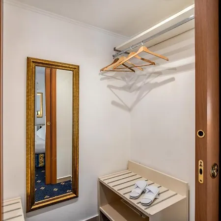 Hotel Napoleon Rome