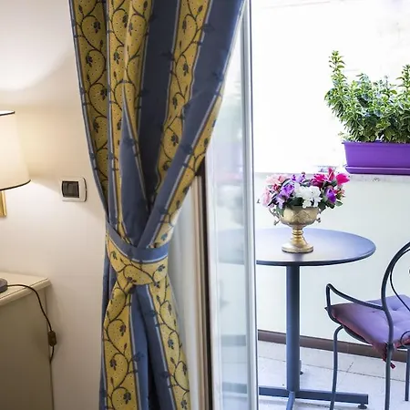 Hotel Napoleon Rome